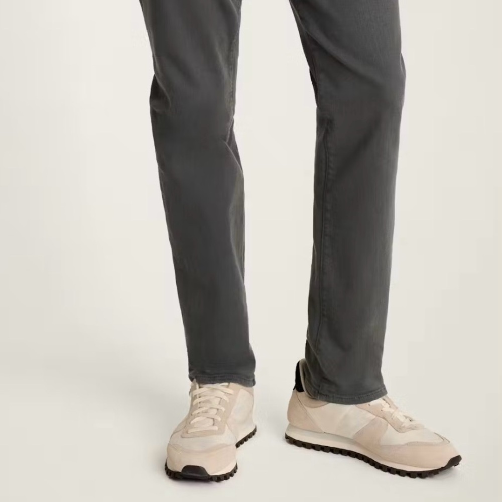 Bonobos Men’s Travel Jean - Picture 3 of 10